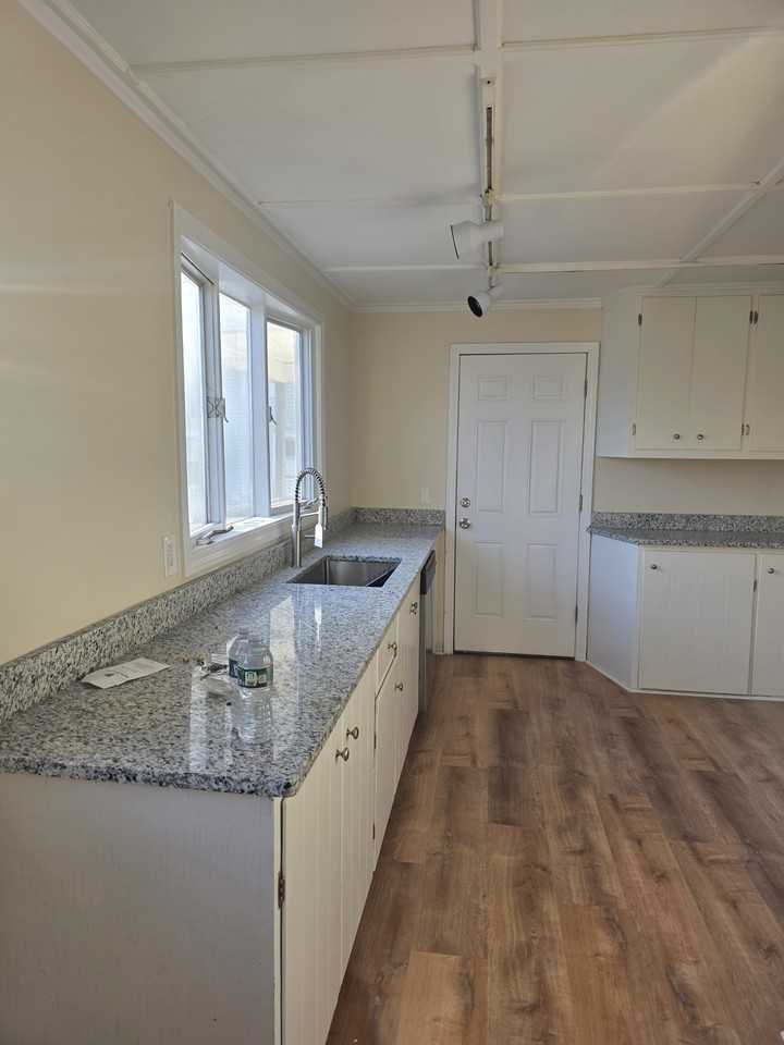 8 Elm St #2 - Photo 2 of 13