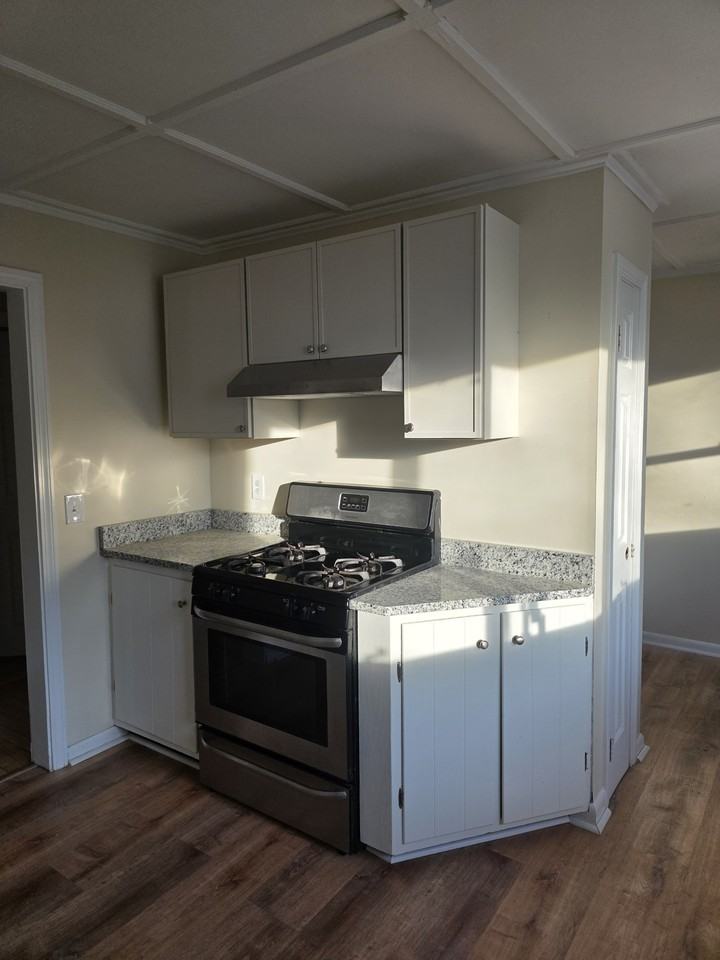 8 Elm St #2 - Photo 5 of 13