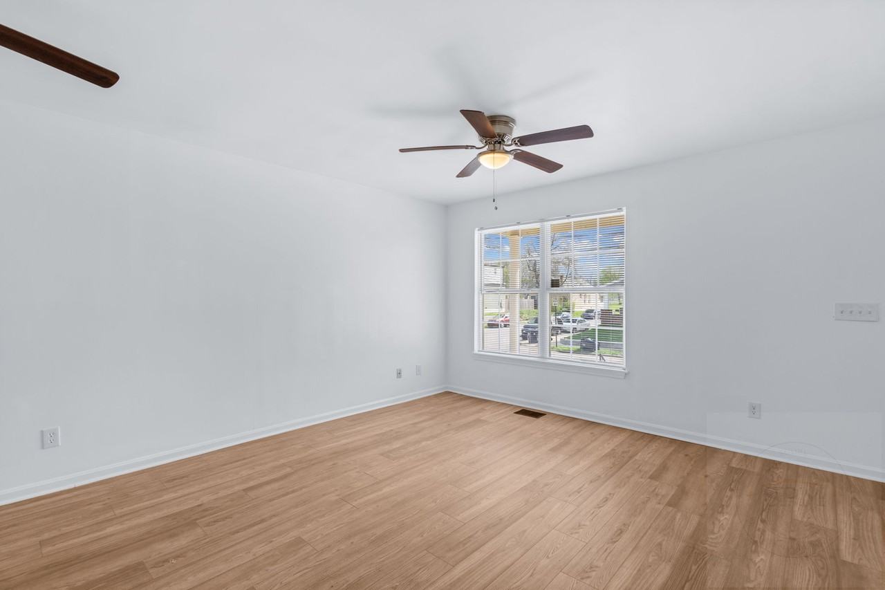 Dixie Hwy #1 - Photo 7 of 26