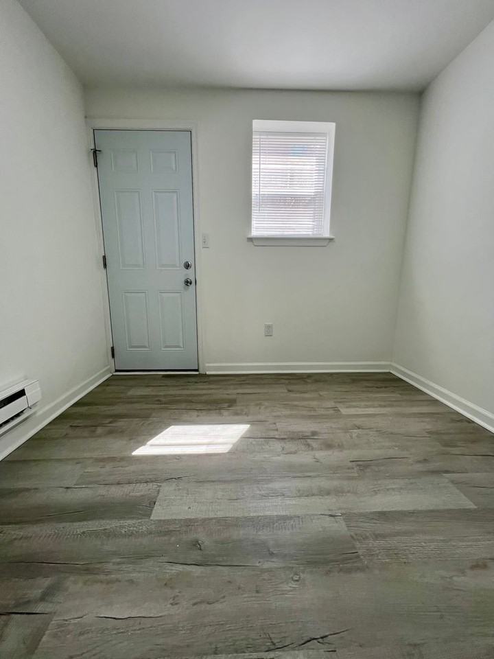 2312 Greenwich St - Photo 7 of 18