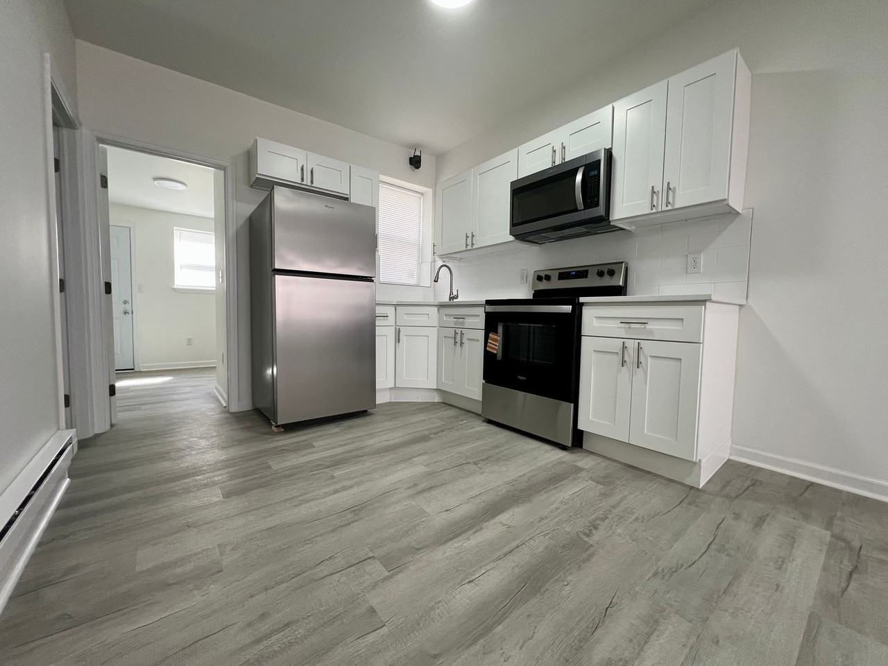 2312 Greenwich St - Photo 6 of 18