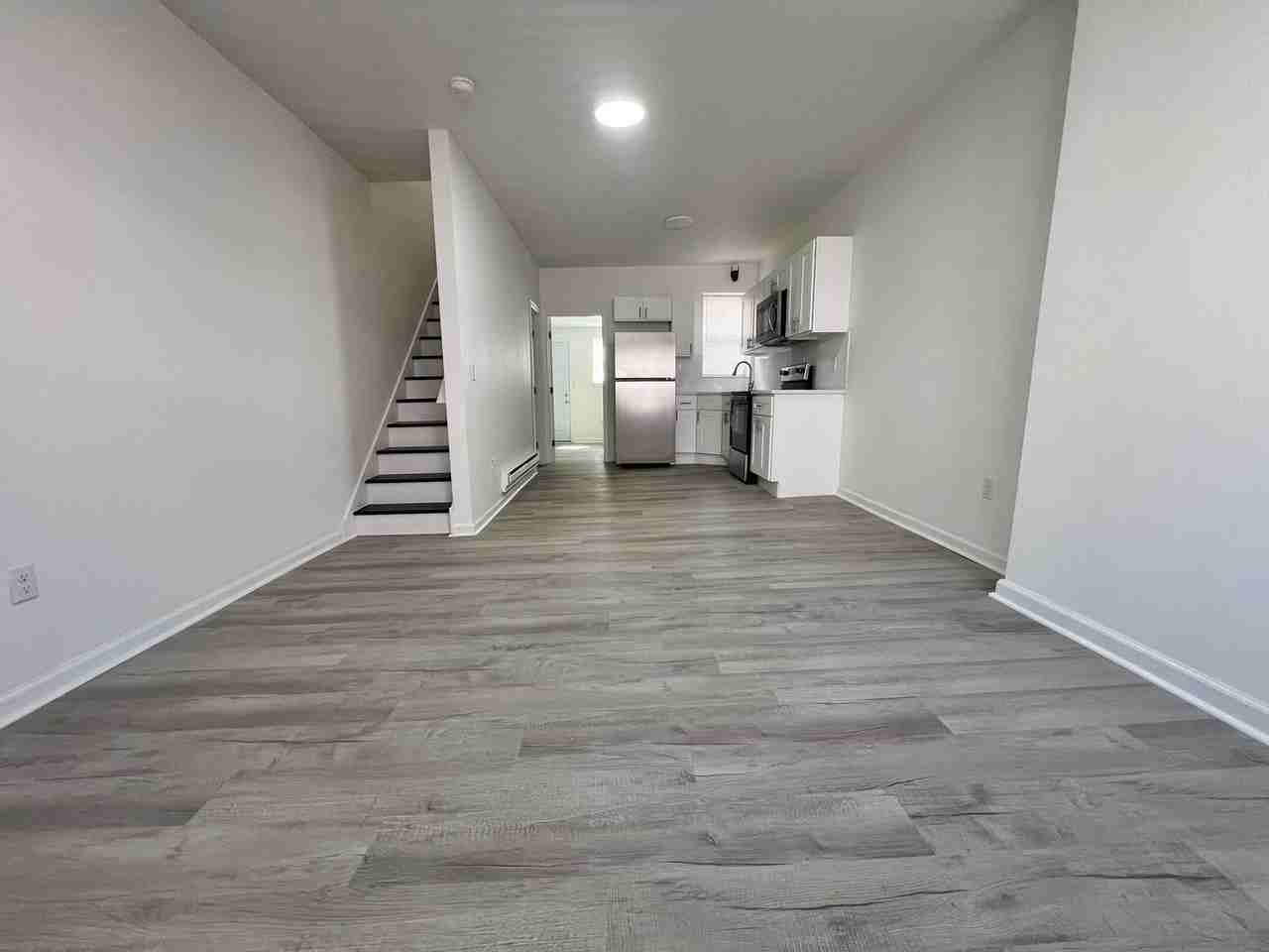 2312 Greenwich St - Photo 3 of 18