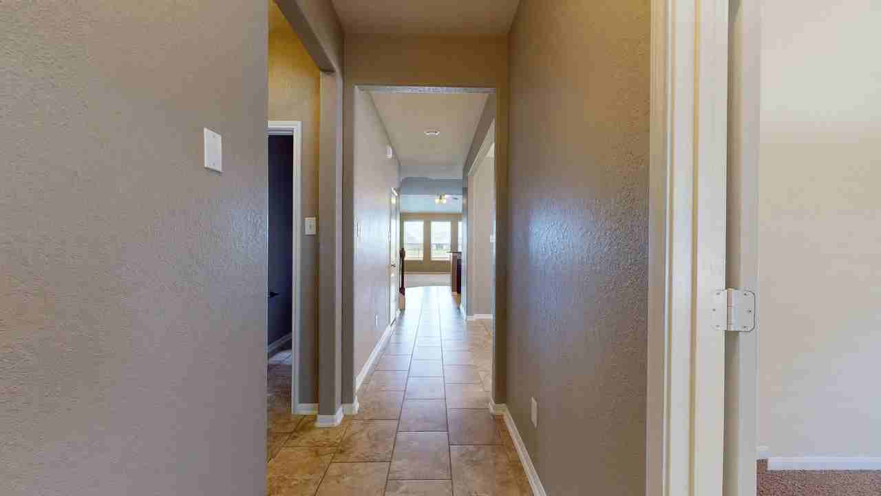15103 Signal Ridge Way - Photo 3 of 29