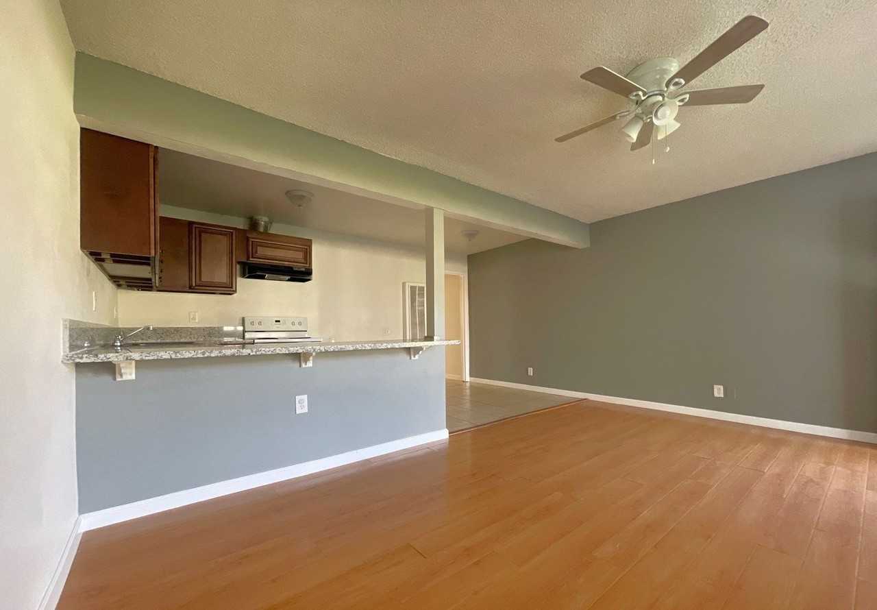 Pueblo Bonito Apartments - Photo 5 of 31