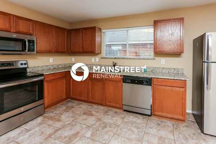 113 Franklin Ct - Photo 5 of 17