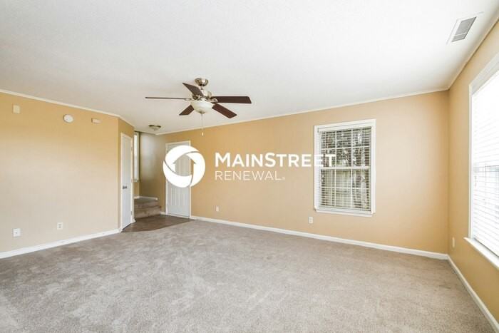 3912 Amaranth Ct - Photo 4 of 16