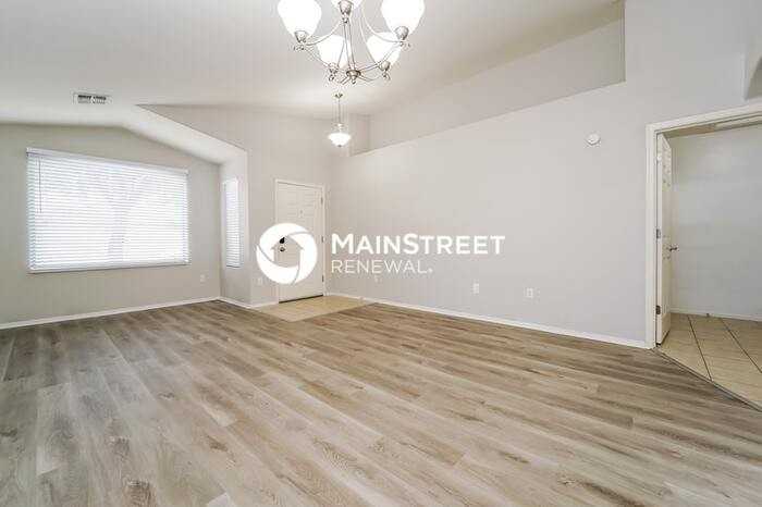 10548 S Sean Dr - Photo 6 of 16