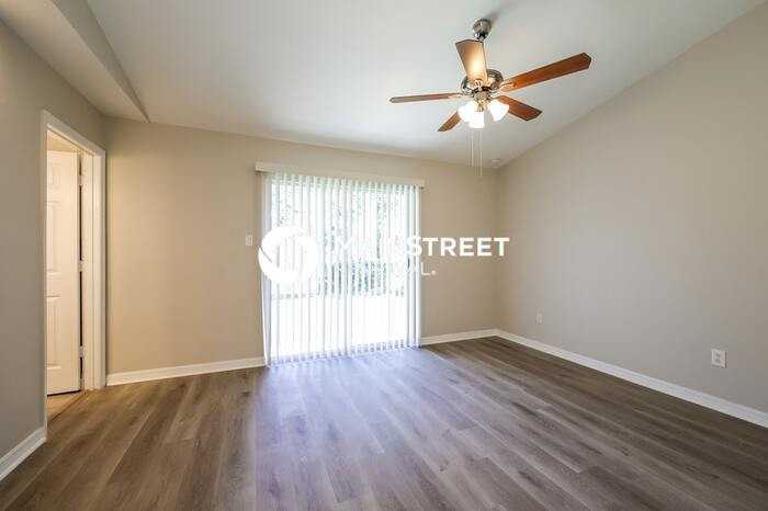 4715 4th St W - Photo 7 of 16