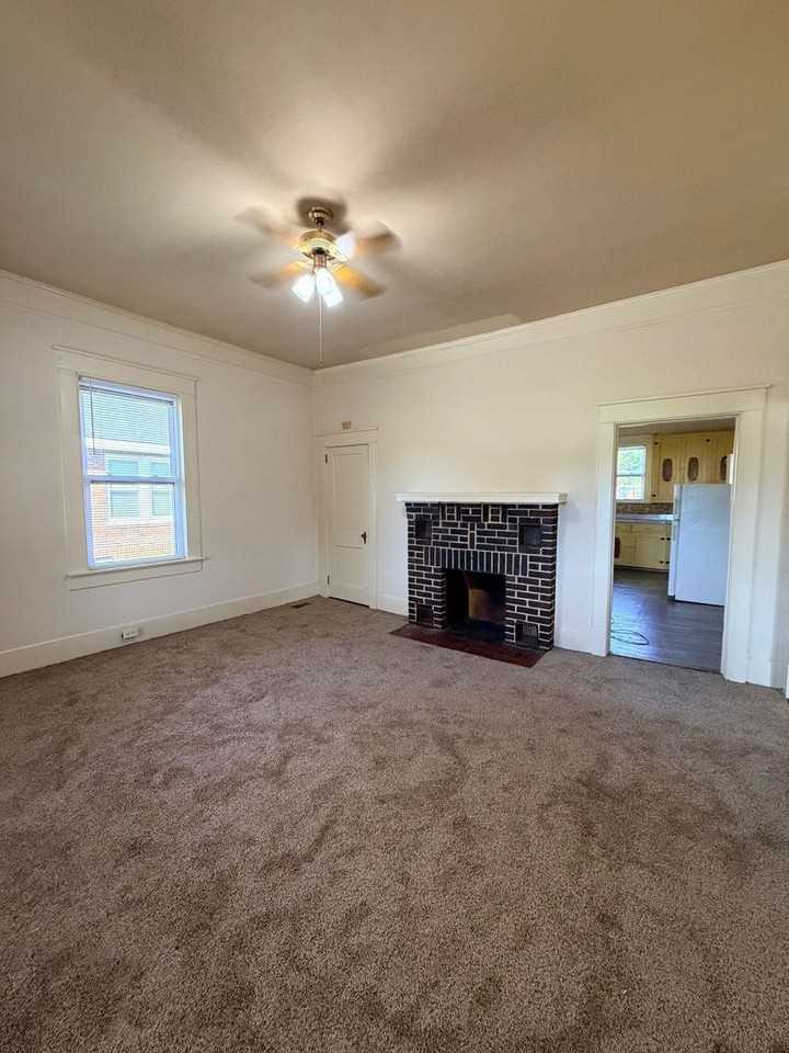 100 Piedmont Ave - Photo 3 of 14