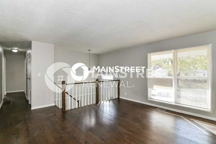 8702 E 91st St - Photo 5 of 17