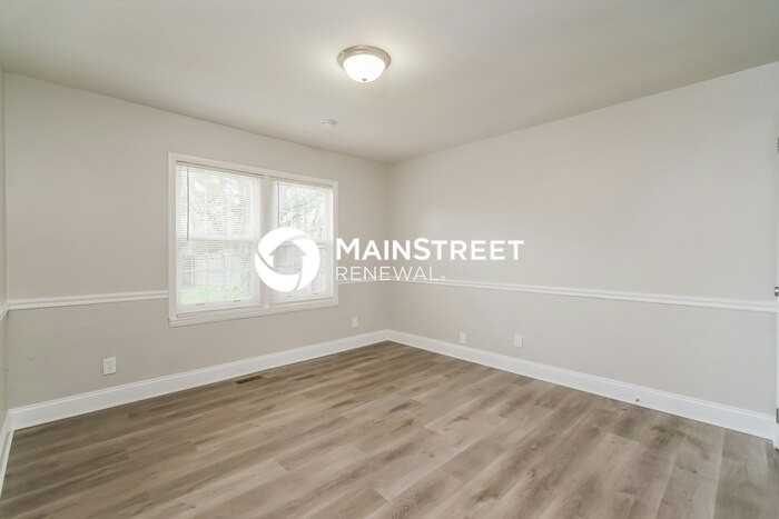 8413 E 37th Pl - Photo 5 of 15