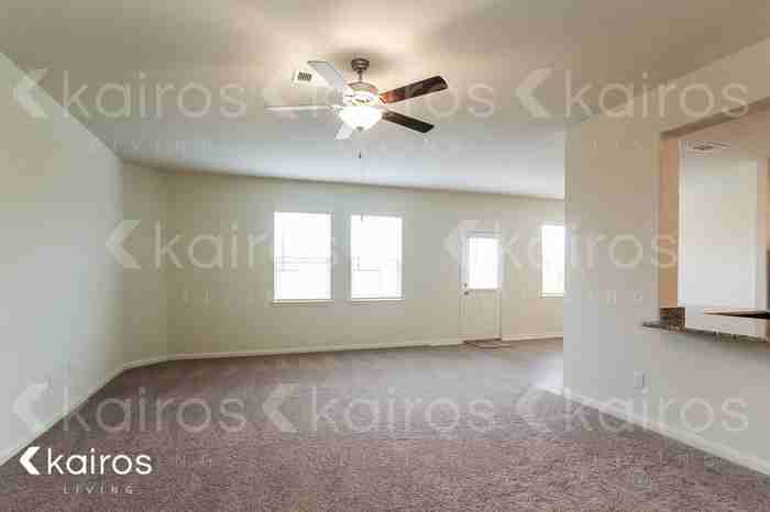 8411 Hannah Rd - Photo 2 of 16