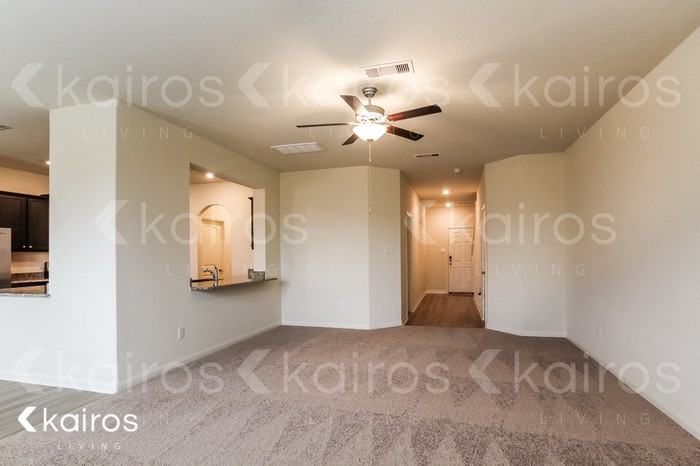 8411 Hannah Rd - Photo 4 of 16