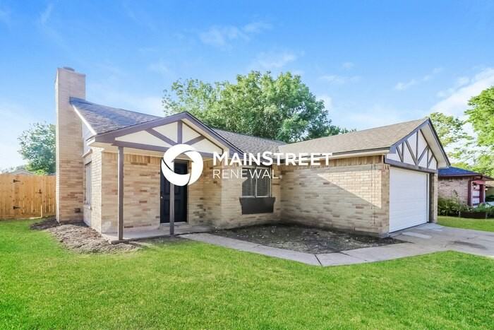 15830 Gatebriar Dr - Photo 2 of 15