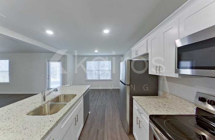 132 Western Red Cedar Dr - Photo 6 of 20