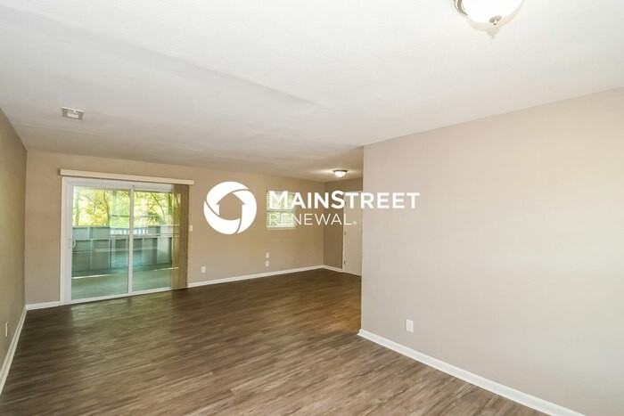 6260 Merrill Rd - Photo 4 of 16