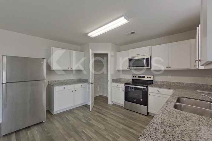 208 Bennett Dairy Rd - Photo 7 of 25