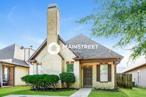 featured image of 1076 Washington Dr