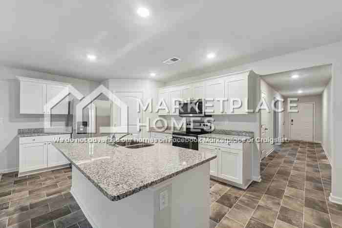 5331 Greenwood Rd - Photo 7 of 30