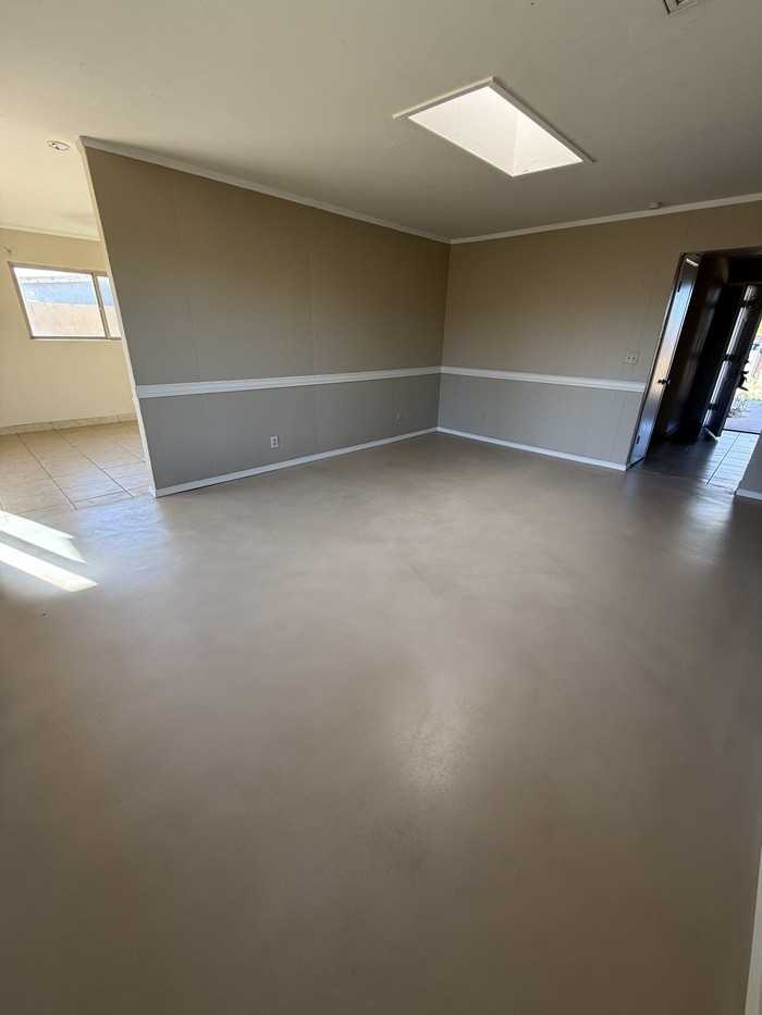 5665 S Bryant Ave - Photo 4 of 19