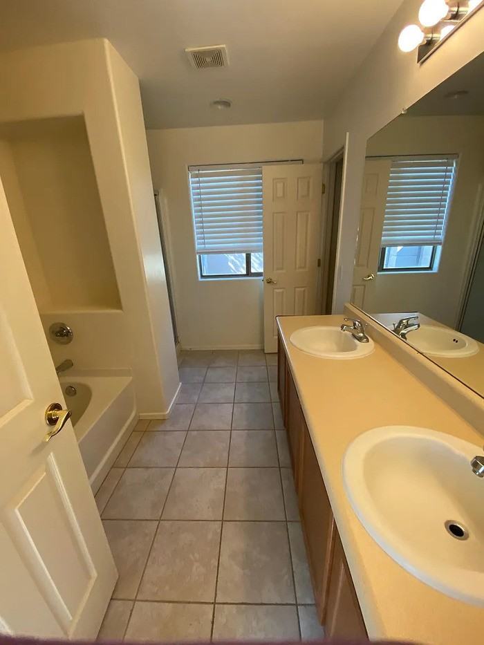 2864 E Paseo La Tierra Buena - Photo 7 of 13