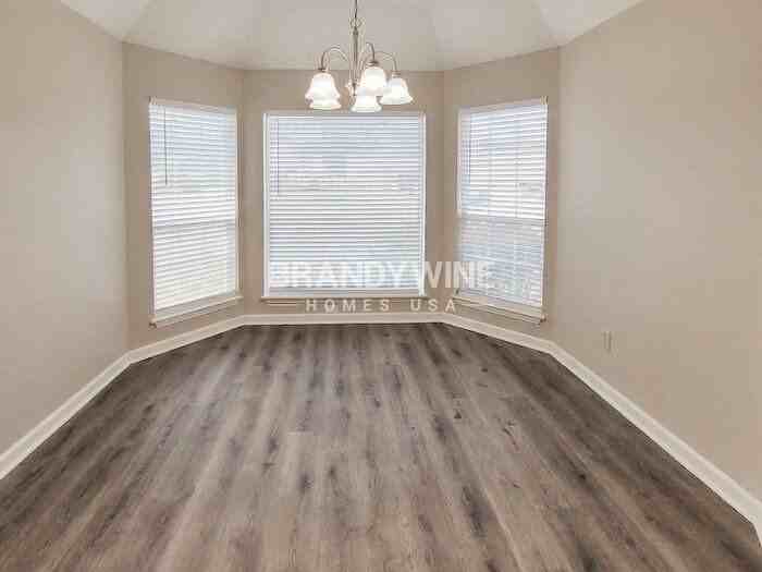 7123 Amberly Way Dr - Photo 7 of 27