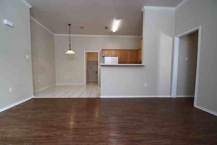 107 Brazos Ln - Photo 5 of 26