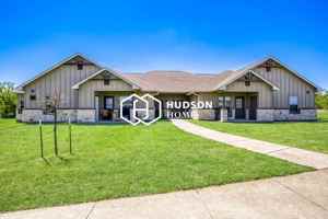 featured image of 101 Pharm Hills Rd #704