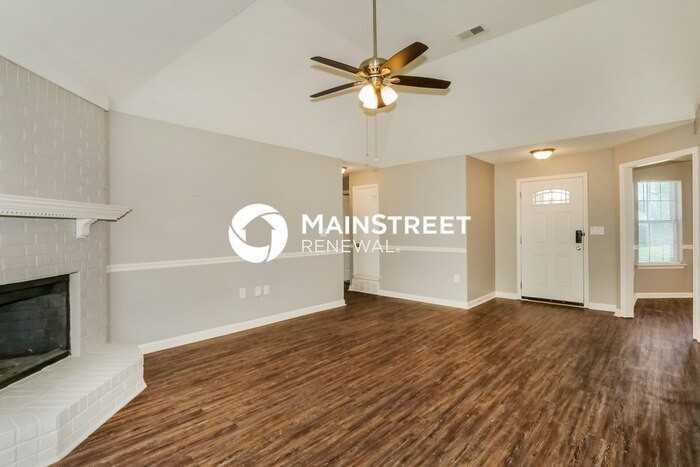 4333 Angarath Dr - Photo 5 of 17