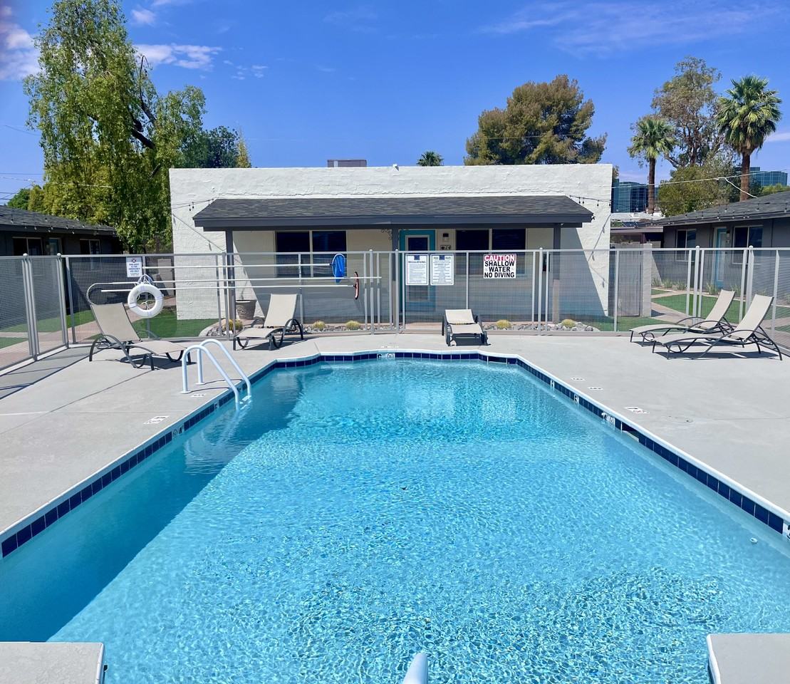 4760 N 28th St #24 - Photo 4 of 19