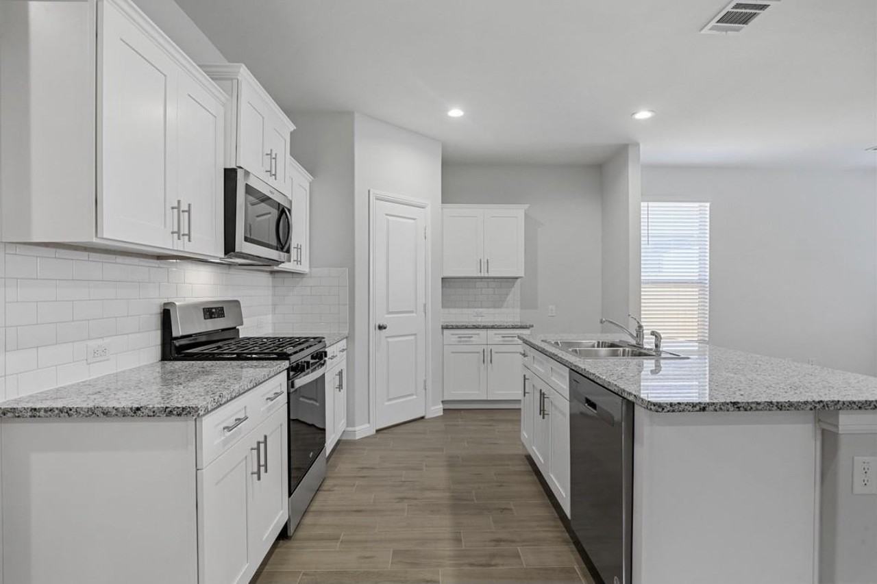 8556 Arthur Valley Ln #NA - Photo 3 of 19