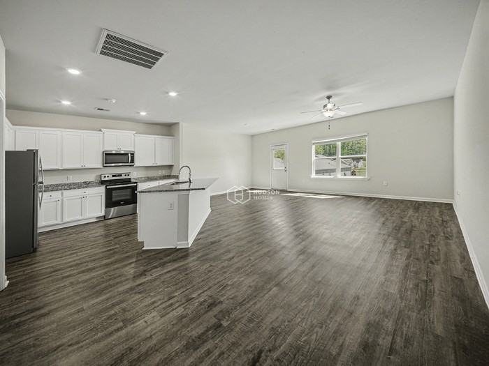 6937 Brandi Cir - Photo 4 of 18