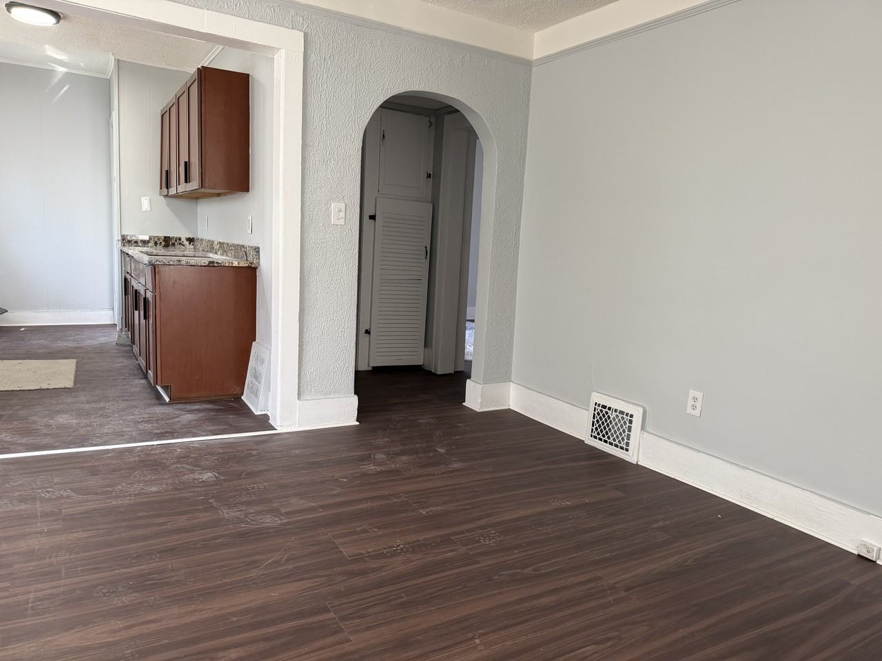 107 N Sanford St #NA