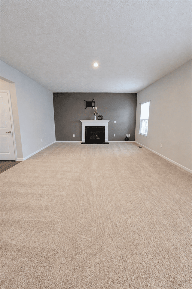 320 Ridgefield Dr #NA - Photo 4 of 20