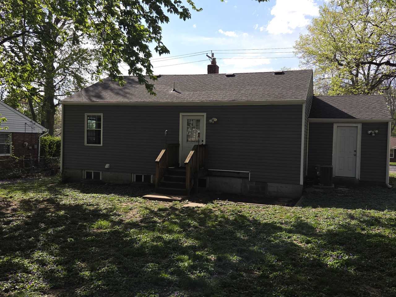 100 N New Florissant Rd #NA - Photo 2 of 14