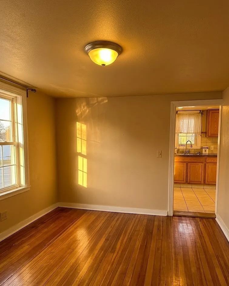 28 Pleasant St #1 - Photo 6 of 11