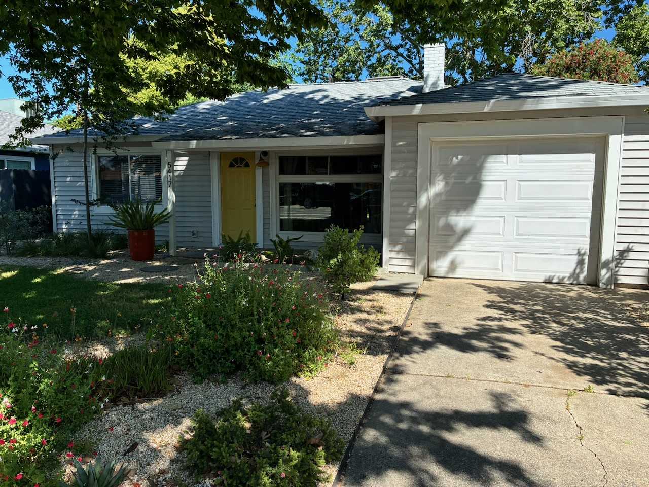 5417 Bradford Dr #NA - Photo 2 of 18