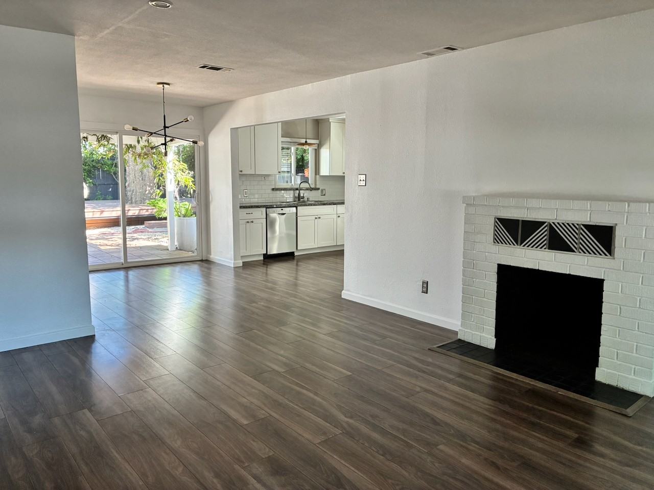 5417 Bradford Dr #NA - Photo 4 of 18