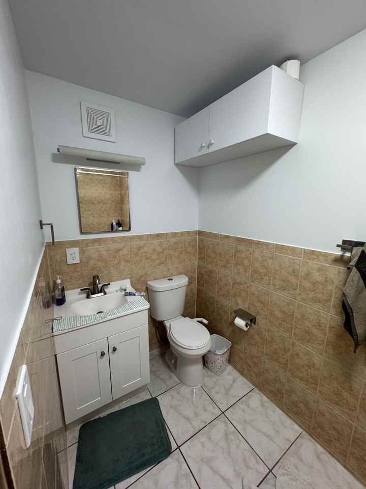 1640 Sw 20th St #NA - Photo 5 of 15