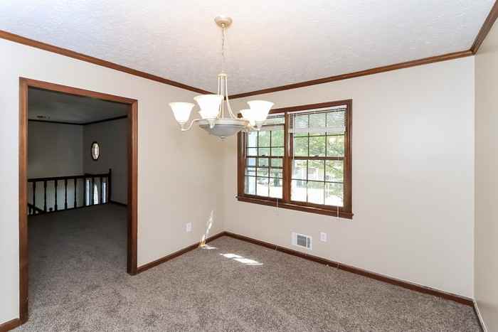 1653 Rex Dr - Photo 4 of 22