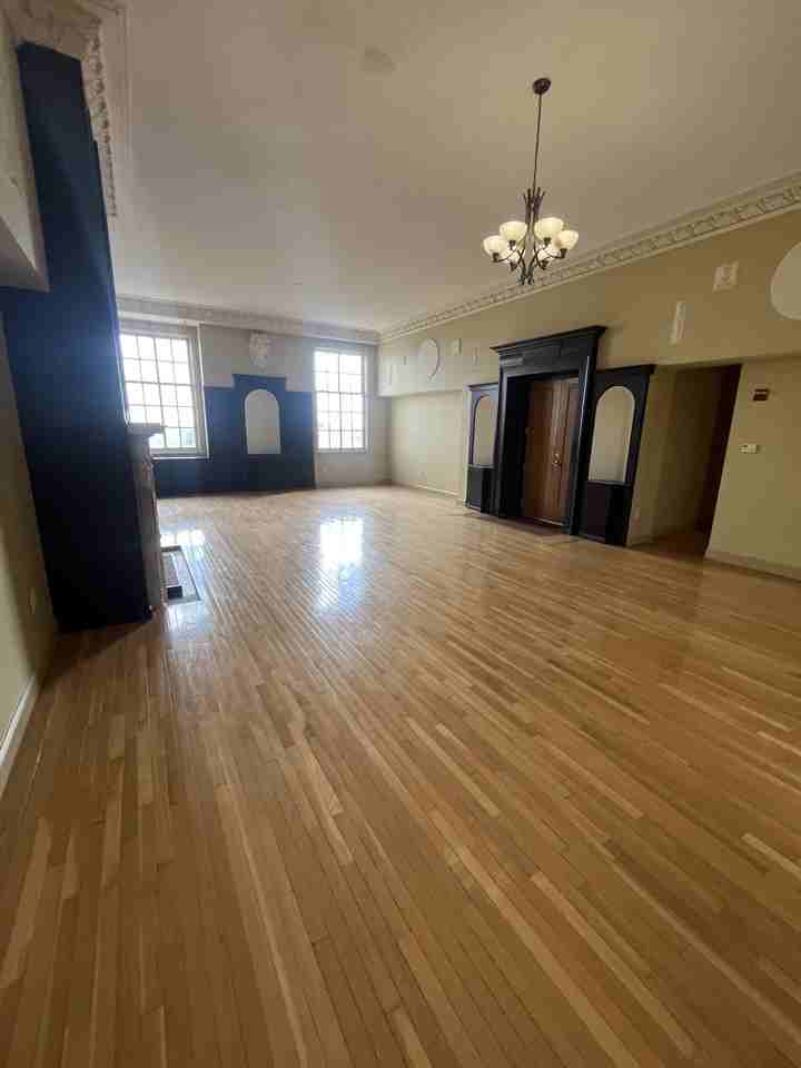 2341 Carnegie Ave #502 - Photo 4 of 13