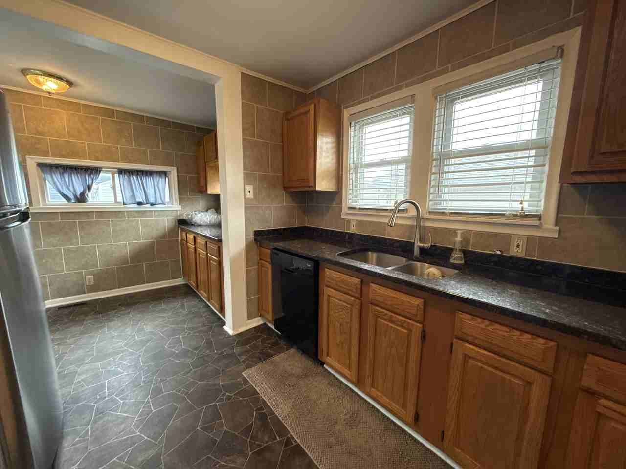 3936 Royal Ave #NA - Photo 7 of 15