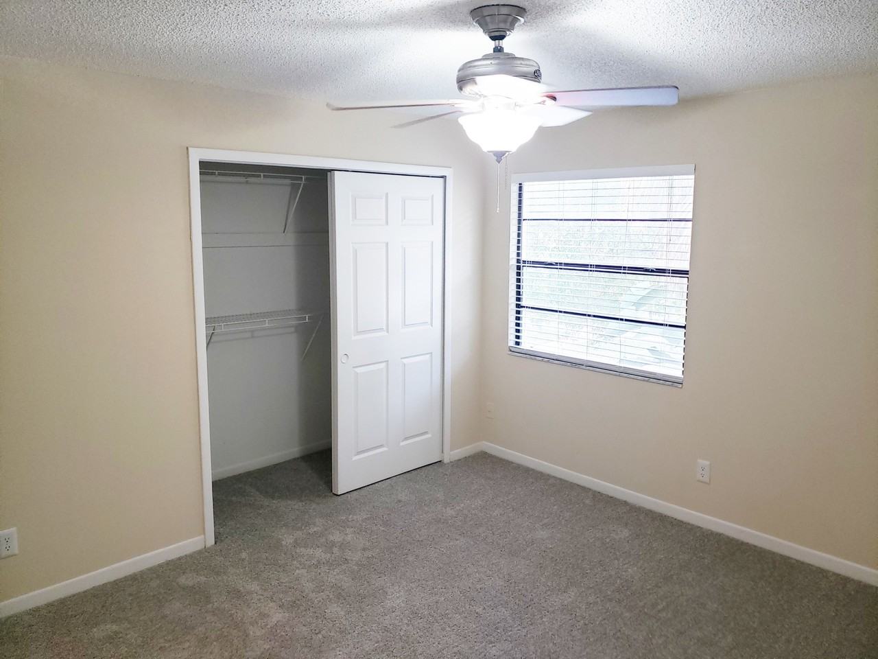 504 S Albany Ave #5045B - Photo 7 of 30