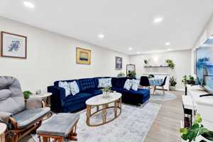 featured image of 6 Roanoke Ln #60