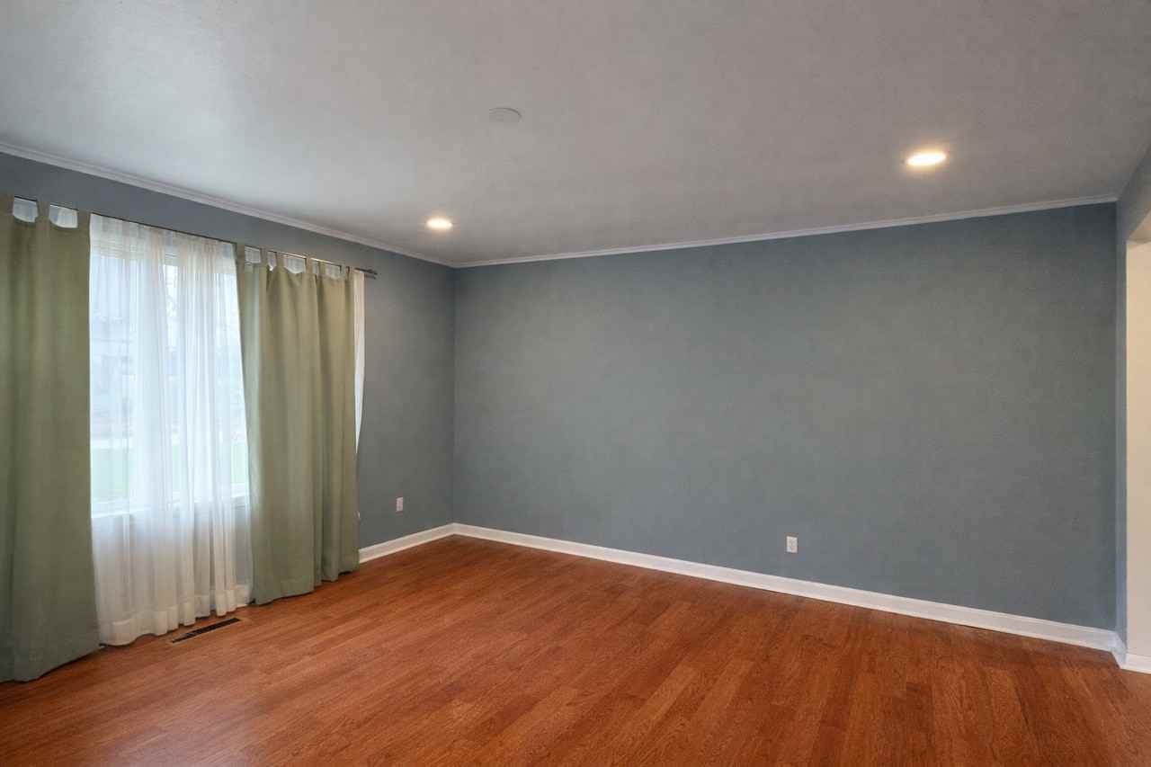 4218 Parkway Ave #NA - Photo 3 of 20