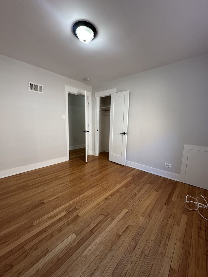 8918 Lavergne Ave #1 - Photo 7 of 11