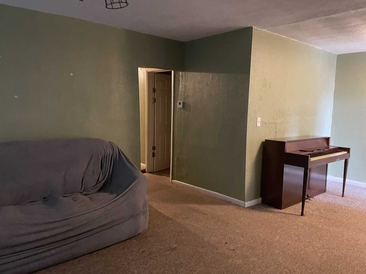 98 Iowa St #A - Photo 3 of 10