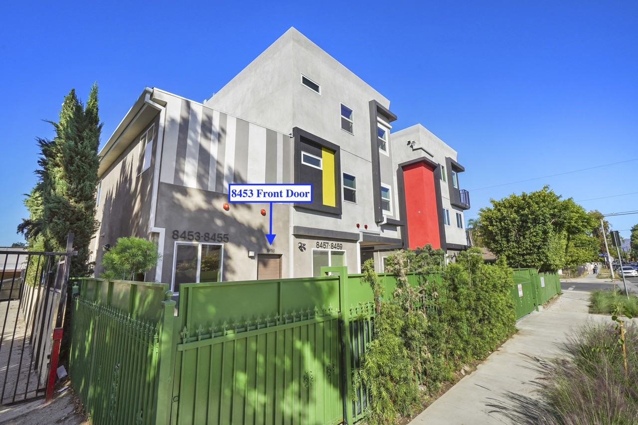 8453 Langdon Ave #NA - Photo 7 of 24