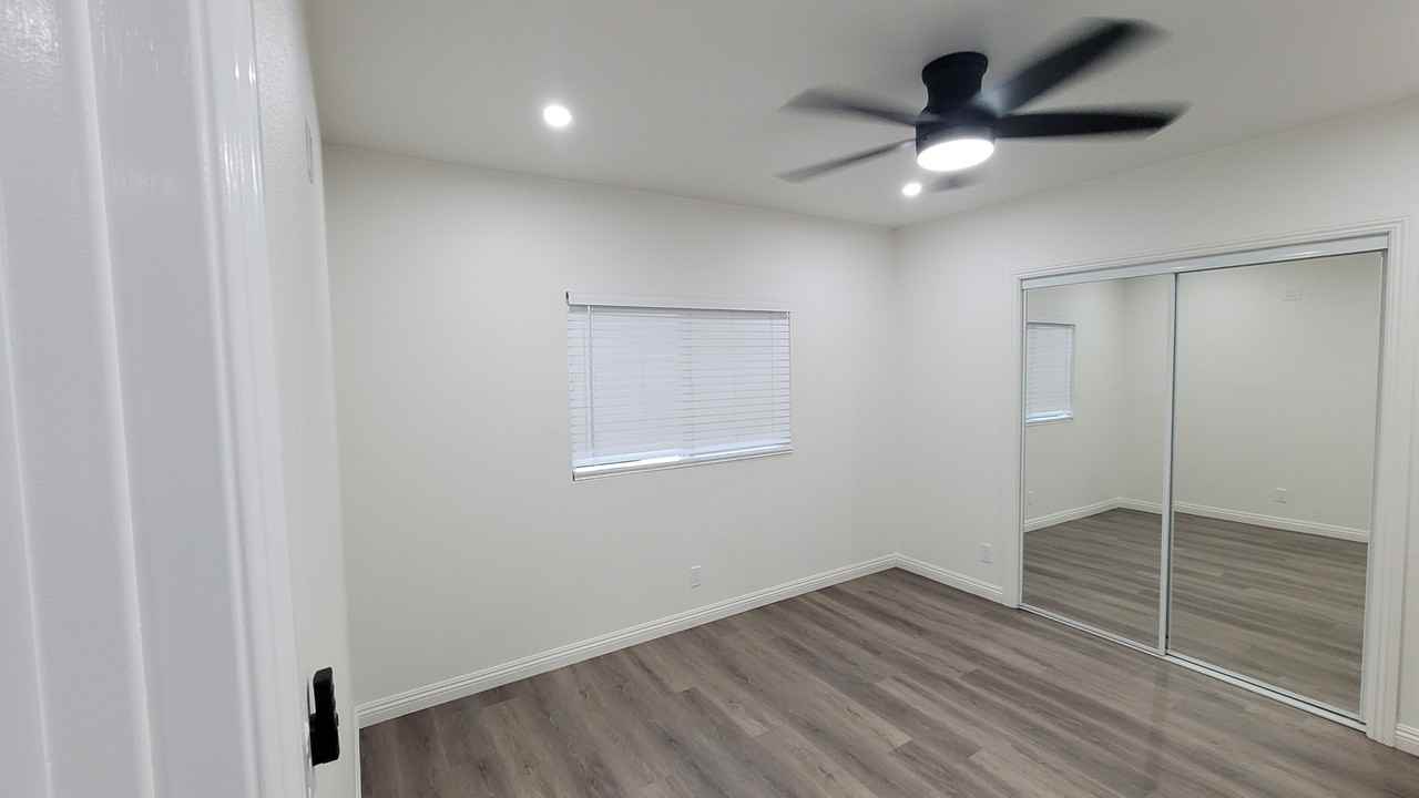 7674 Whitsett Ave #NA - Photo 3 of 20