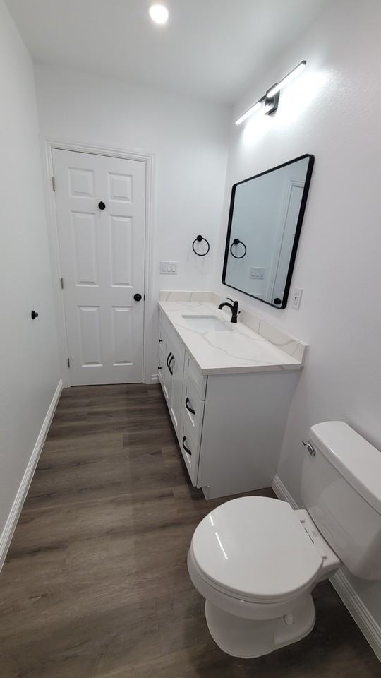 7674 Whitsett Ave #NA - Photo 4 of 20